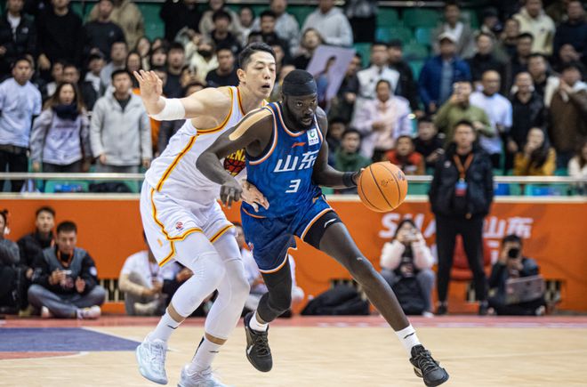 包含Ning焦点对战，Rookie与90激战篮网分钟，重要助攻胜负难料！的词条九游体育APP